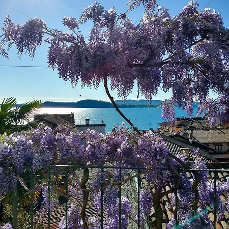 Sula' - In The Village With Lake View And Patio Casa vacanze
