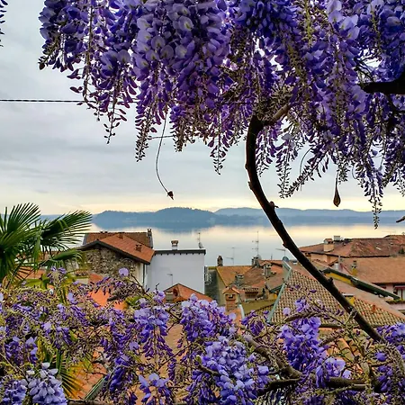 Sula' - In The Village With Lake View And Patio Casa vacanze Belgirate